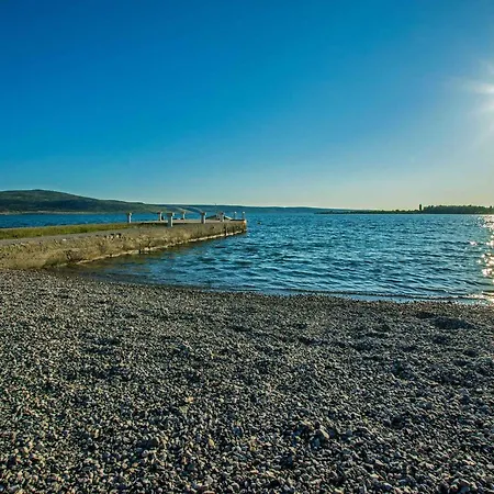 Lägenhet In Starigrad-paklenica 6881 *